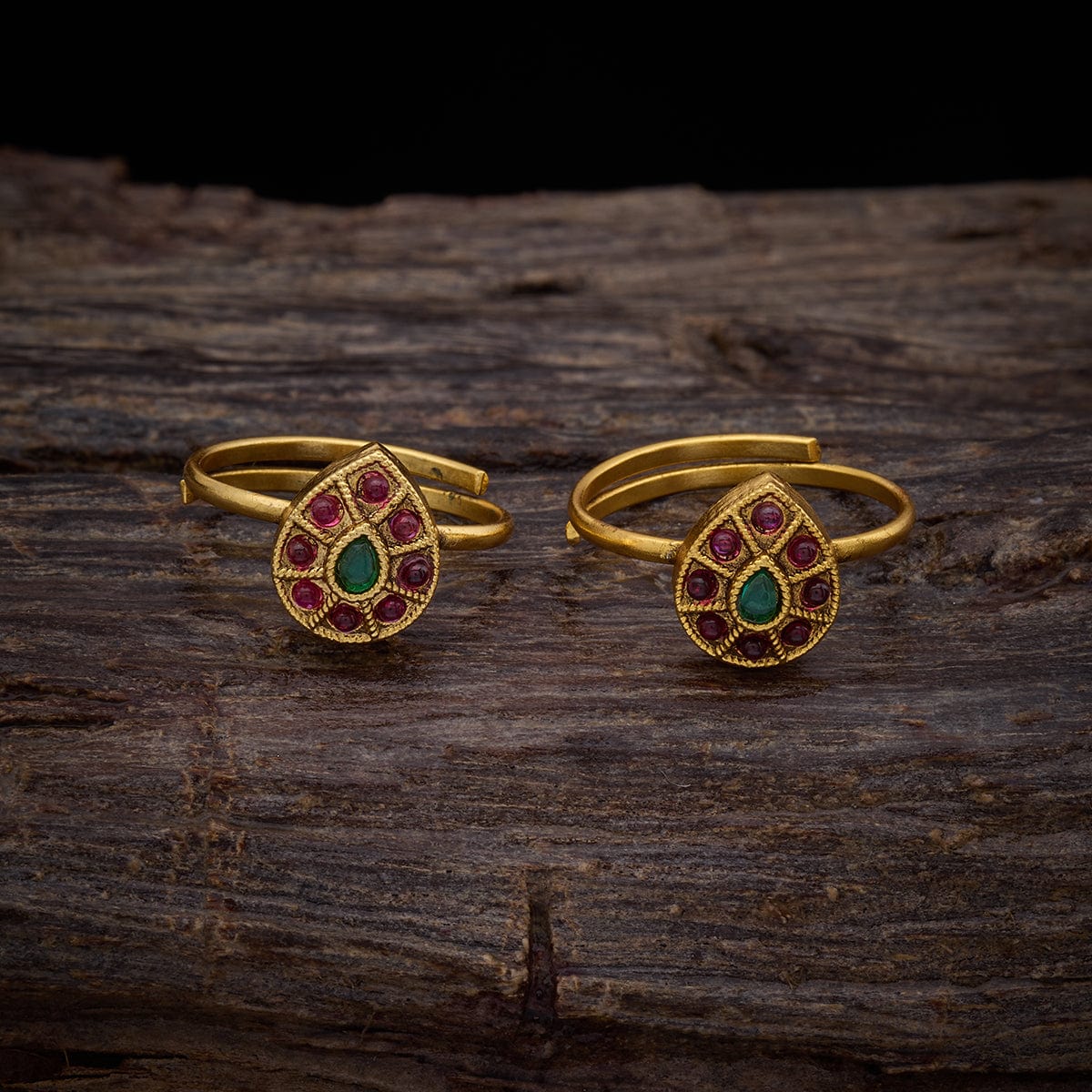 antique-toe-ring-ruby-green-gold-antique-toe-ring-170801-38780526821532