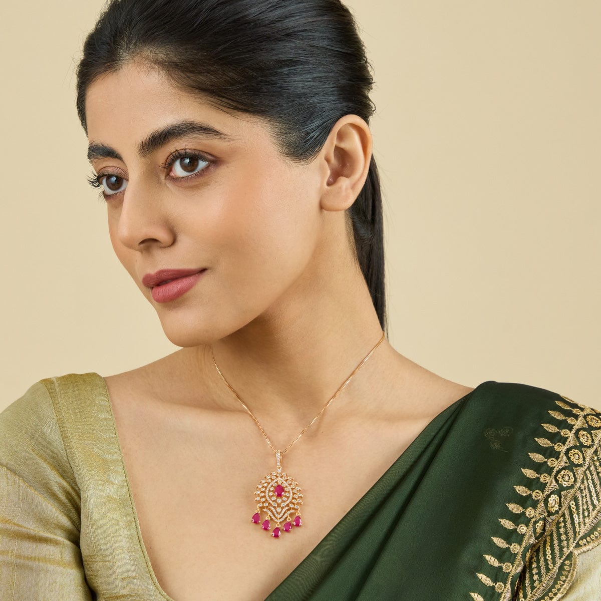 zircon-pendant-zircon-pendant-182086-1145925586