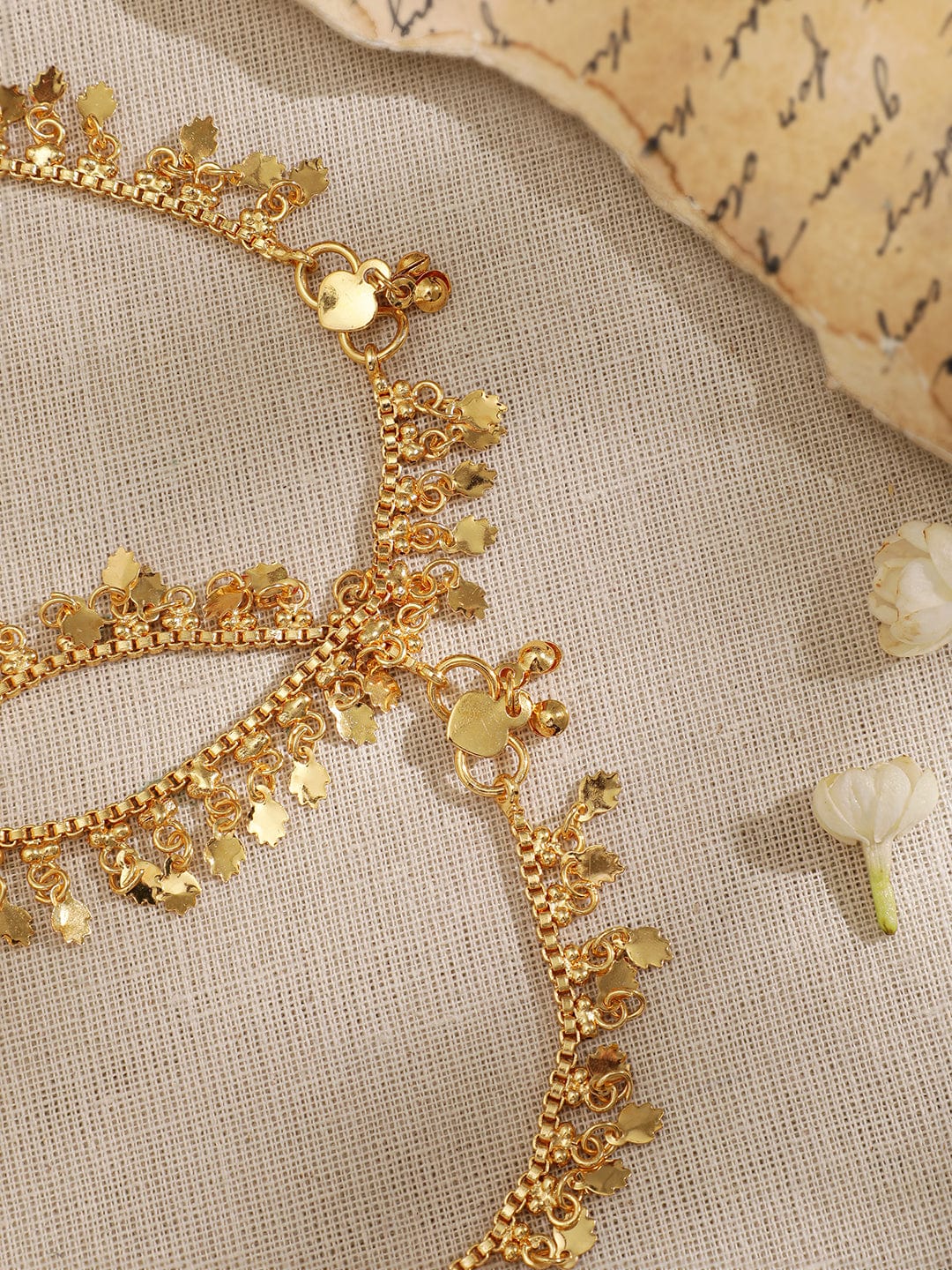 gilded-splendor-22k-gold-plated-linked-chain-anklet-a-statement-of-glamour-anklet-37276184936622