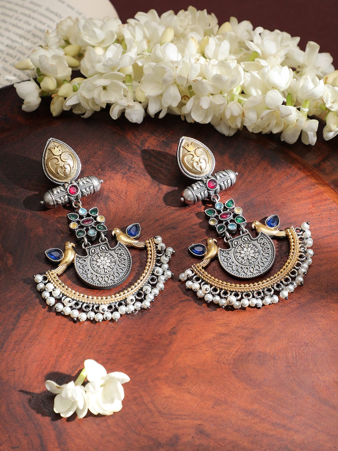 rubans-handcrafted-dual-tone-oxidised-silver-gold-plated-bird-motif-chand (2)