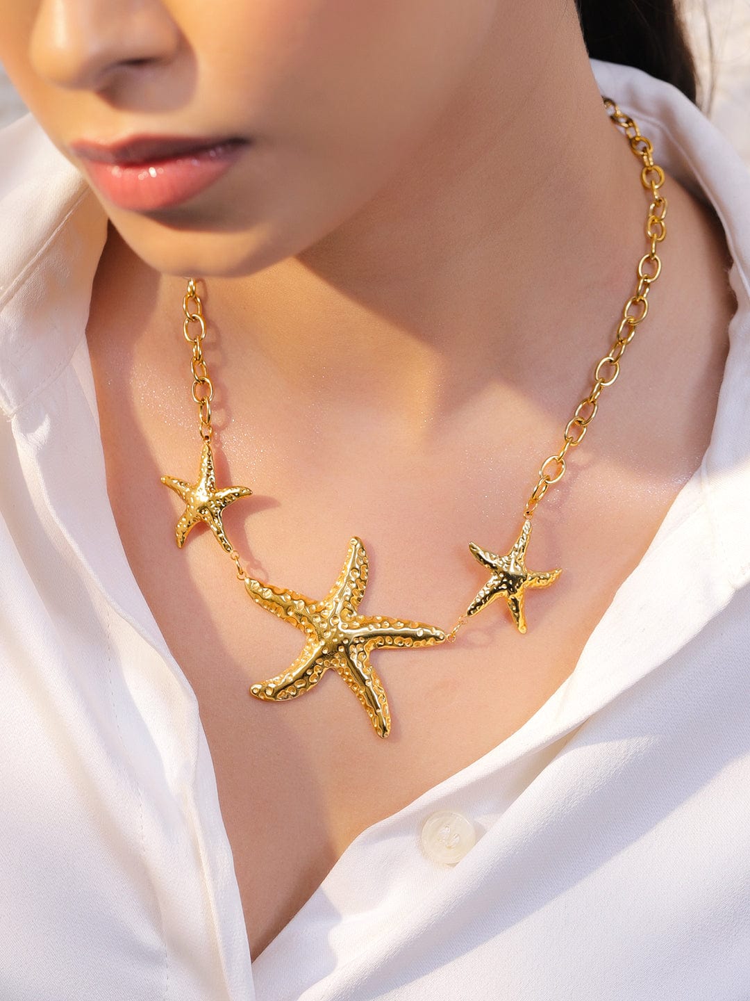 rubans-voguish-18k-gold-plated-starfish-design-charm-statement-necklace-c (1)